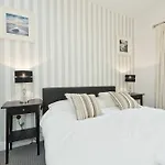 Trinity College Area Apartment