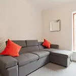 Trinity College Area Apartment