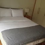 Luxury Ivy Exchange 3 Bedroom Apartment