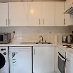 Two Bedroom Apartment In Dublin