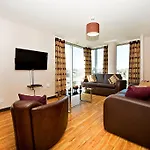 Staycity Aparthotel Millennium