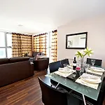 Staycity Aparthotel Millennium
