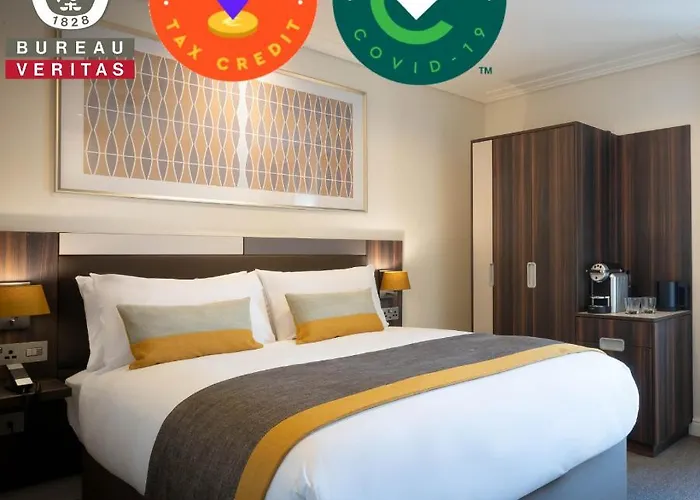 Hotel 7