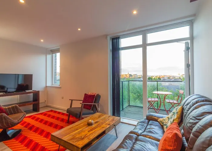 Guestready - Vibrant Apartment In Dolphins Barn