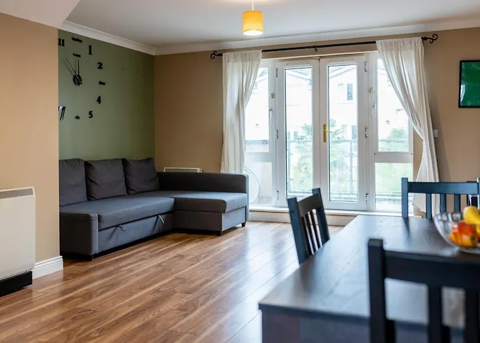 Orchard Way, Shared Apartment With An Amazing Double Bedroom With Ensuite