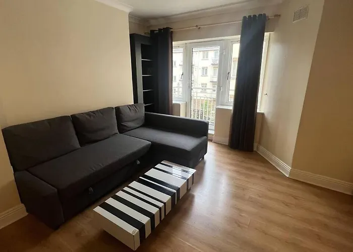 Cozy Flat Heart Of The City