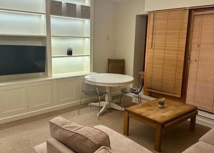 Double Room In A Cozy Apartment Dublin City Centre