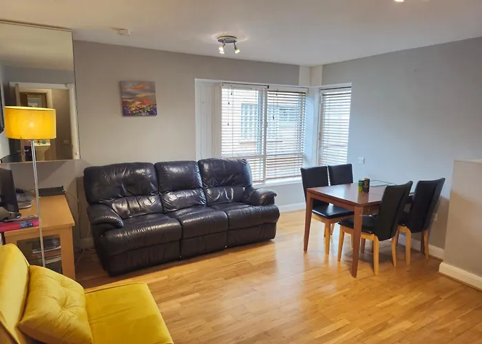 Excellent Location St Anne\'S Park 2 Bed/Bath Apartment, Dublin 5