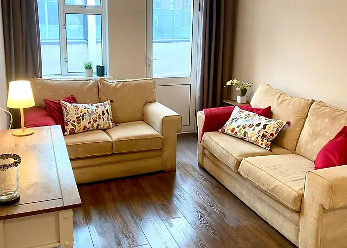 Fab Cottage Close To City Centre
