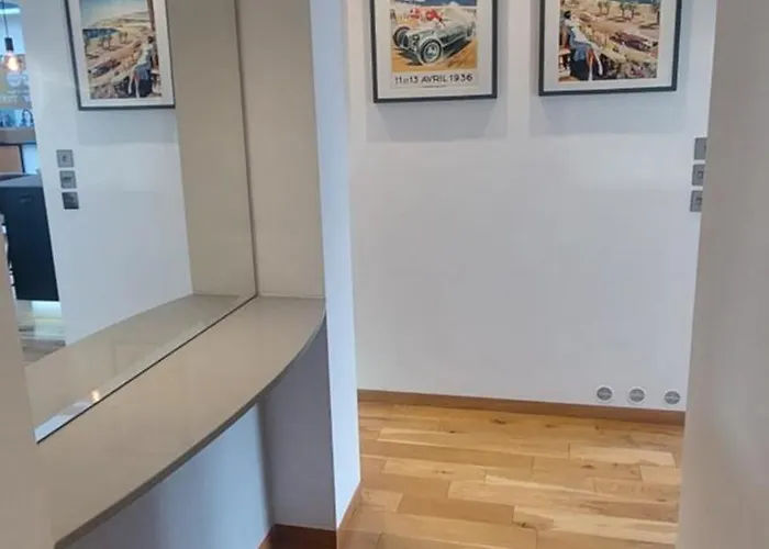 Dockland Penthouse With Aviva & Waterfront Views