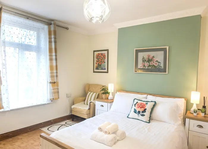 City Centre D1 - 2 Bedroom Spacious Modern Duplex House