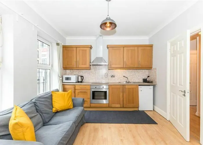 Stay In The Heart Of Dublin