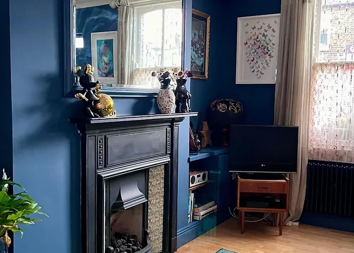 Stylish City Centre House, Perfectly Located