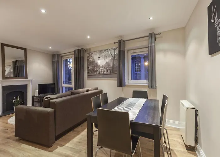 Budget Apartments By Premier City