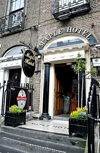 Maple Hotel