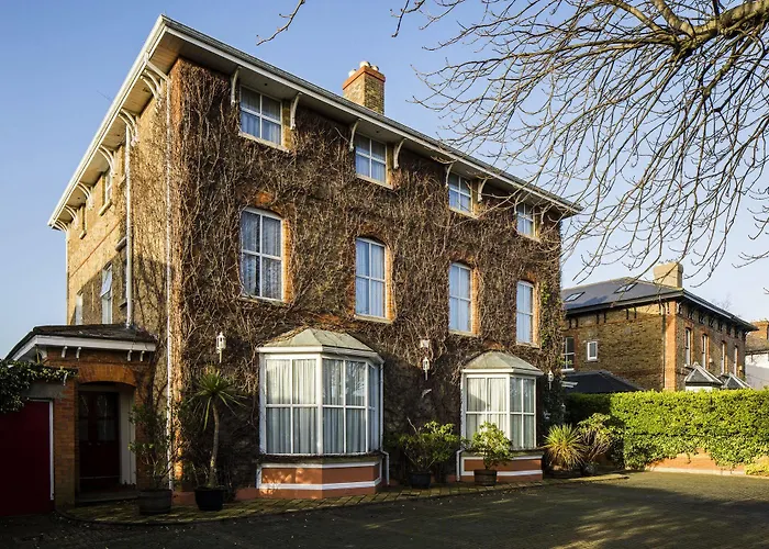 Aberdeen Lodge