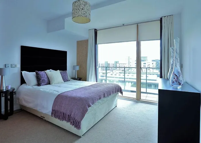 Best Location Luxury Penthouse Style Apt.
