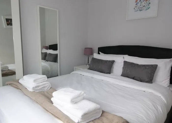 Ellis Quay Apartments