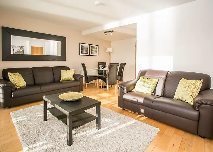 Grand Canal Square Apartments