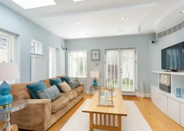 Refurbished Traditional Dublin Townhouse
