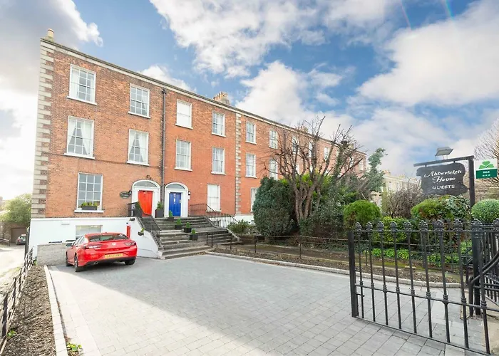 28 Upper Leeson Street