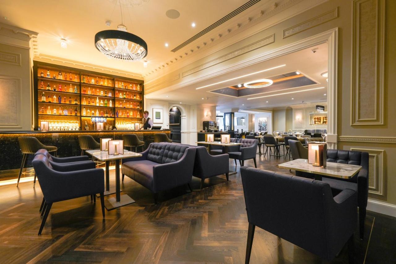 Belvedere Hotel, Centre