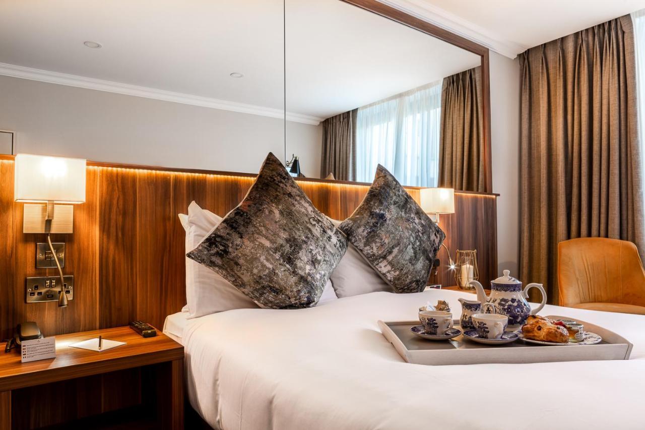 Hotel Skylon 4*