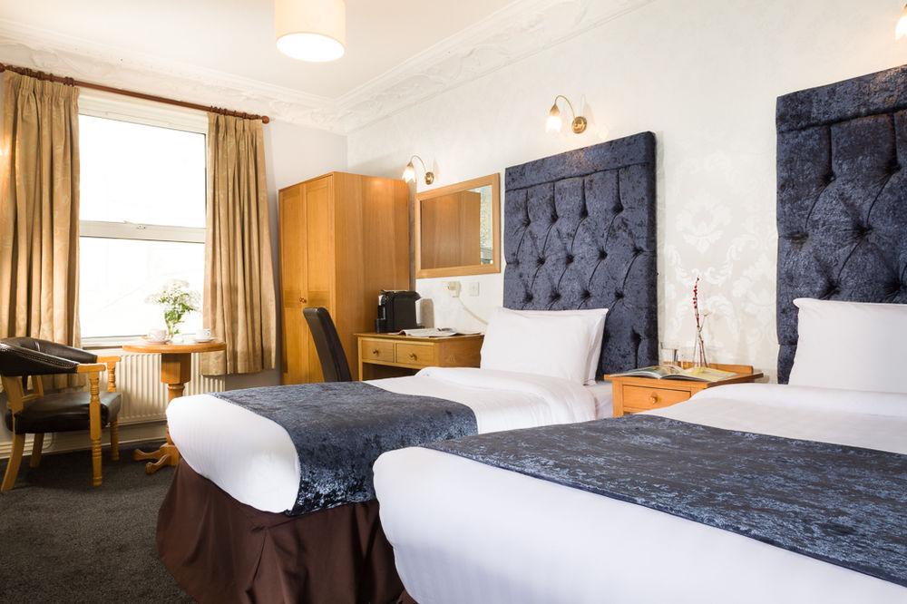 St George By Nina Hotel