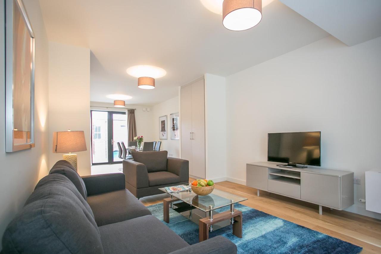 Grand Canal Square Apartment *