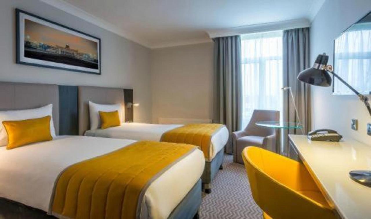Maldron Parnell Square Hotel 4*