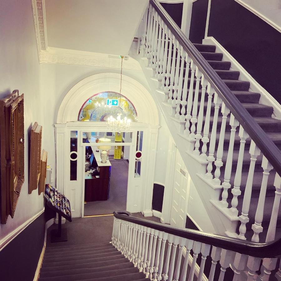 Hotel St George By Nina 3*