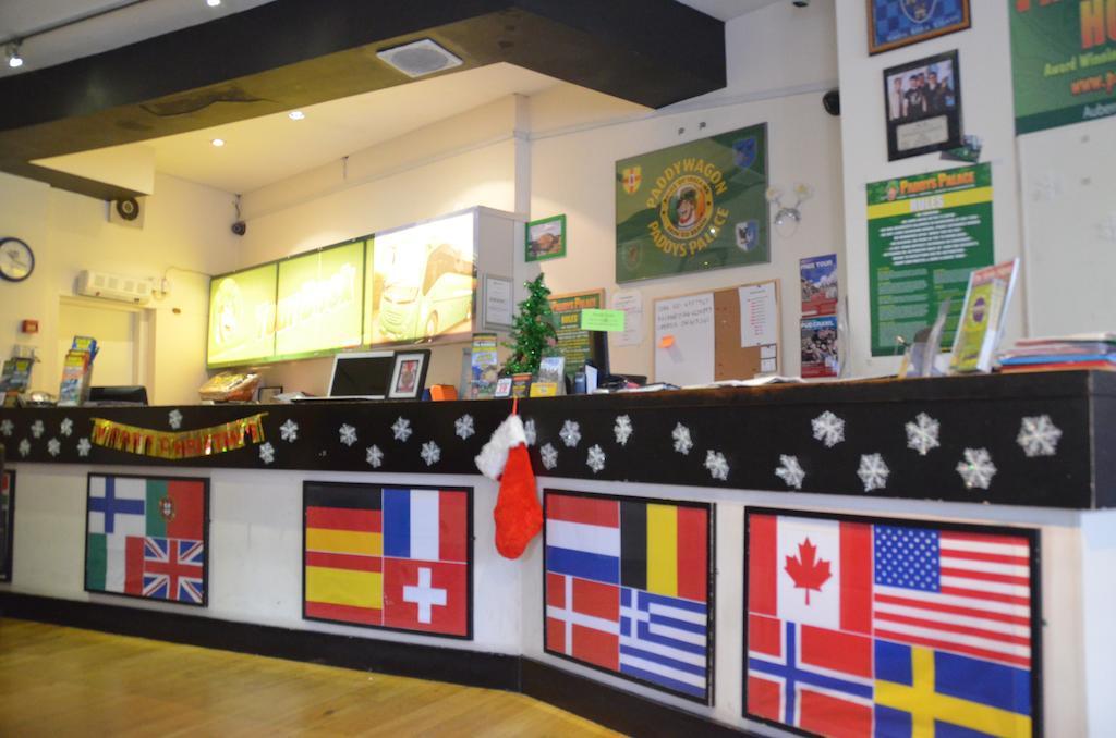 Hostel Paddy's