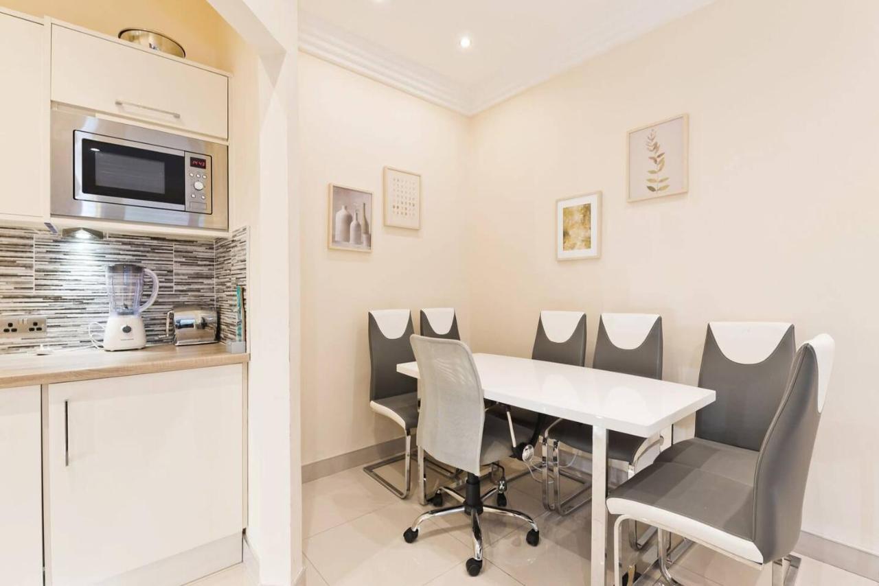 Apartment Captivating 2-bed In 1