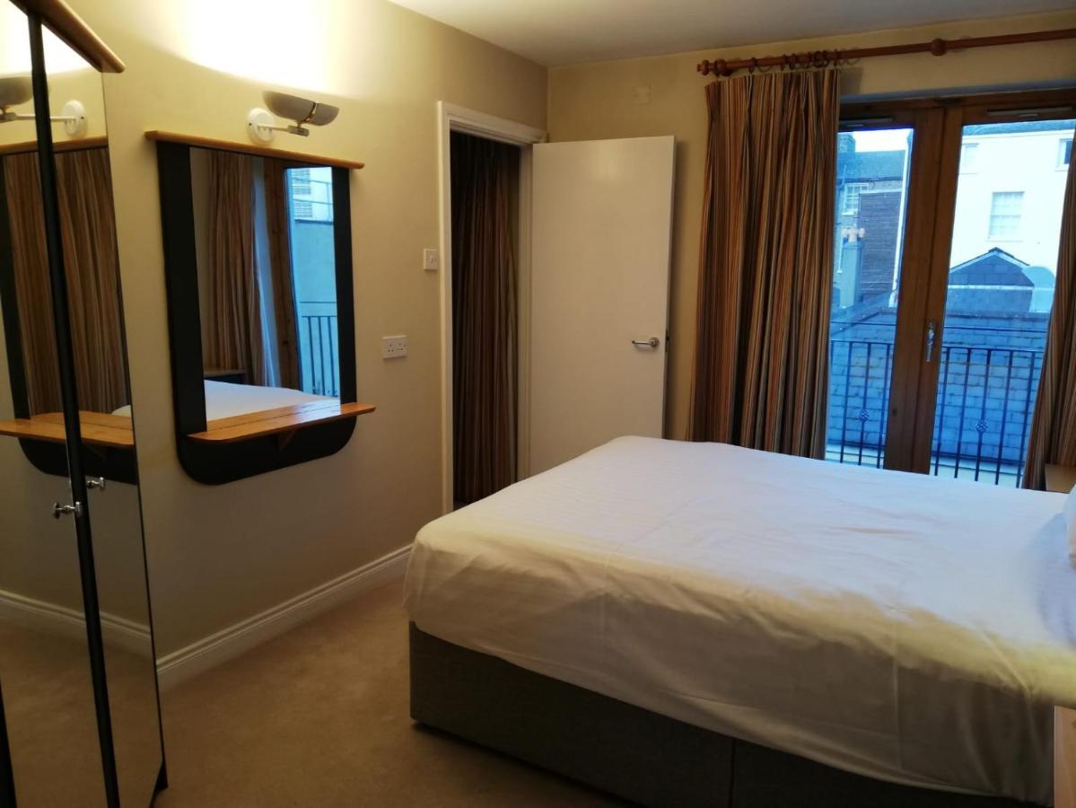 Molesworthcourt