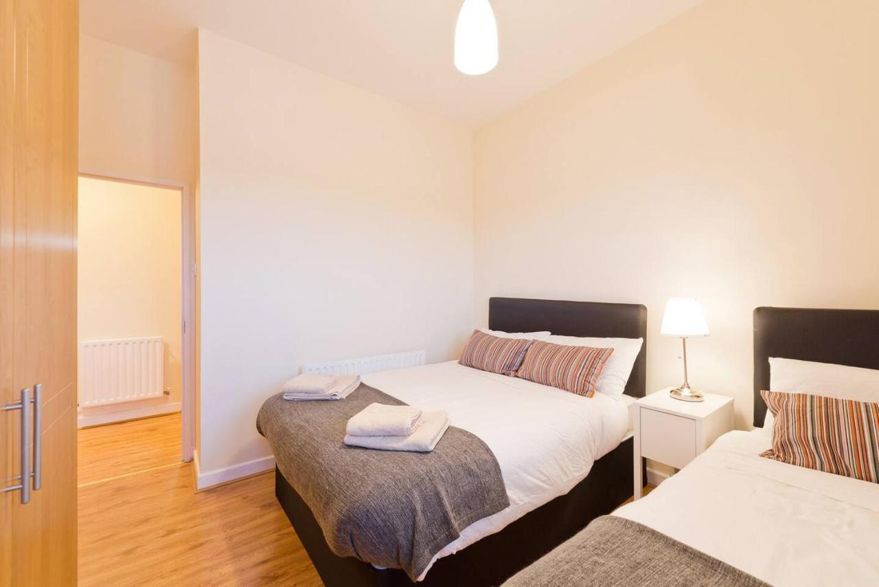 Apartment Stunning 3-bed In 1 *