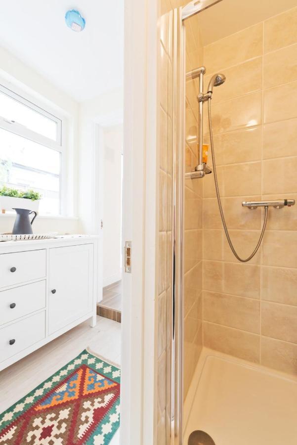 Apartment Charming Riverside - Minutes From