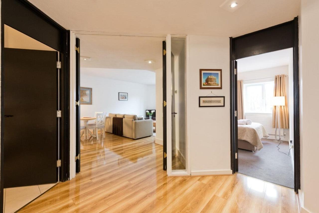 Apartment Superb Central Apartment In D4 *