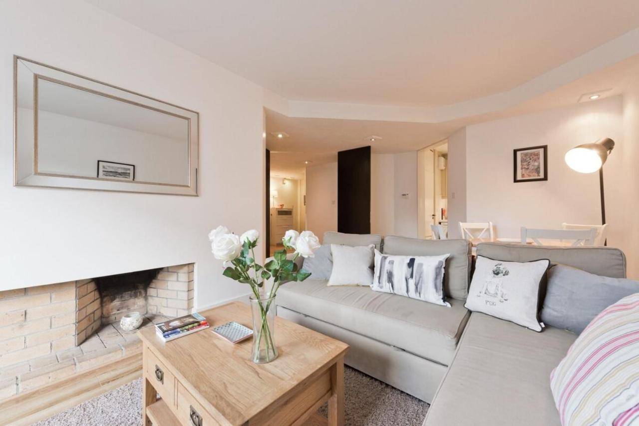 Superb Central Apartment In D4 Apartment