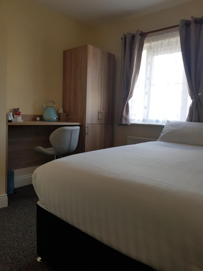 Bella With Free Minibar Tea&coffee
