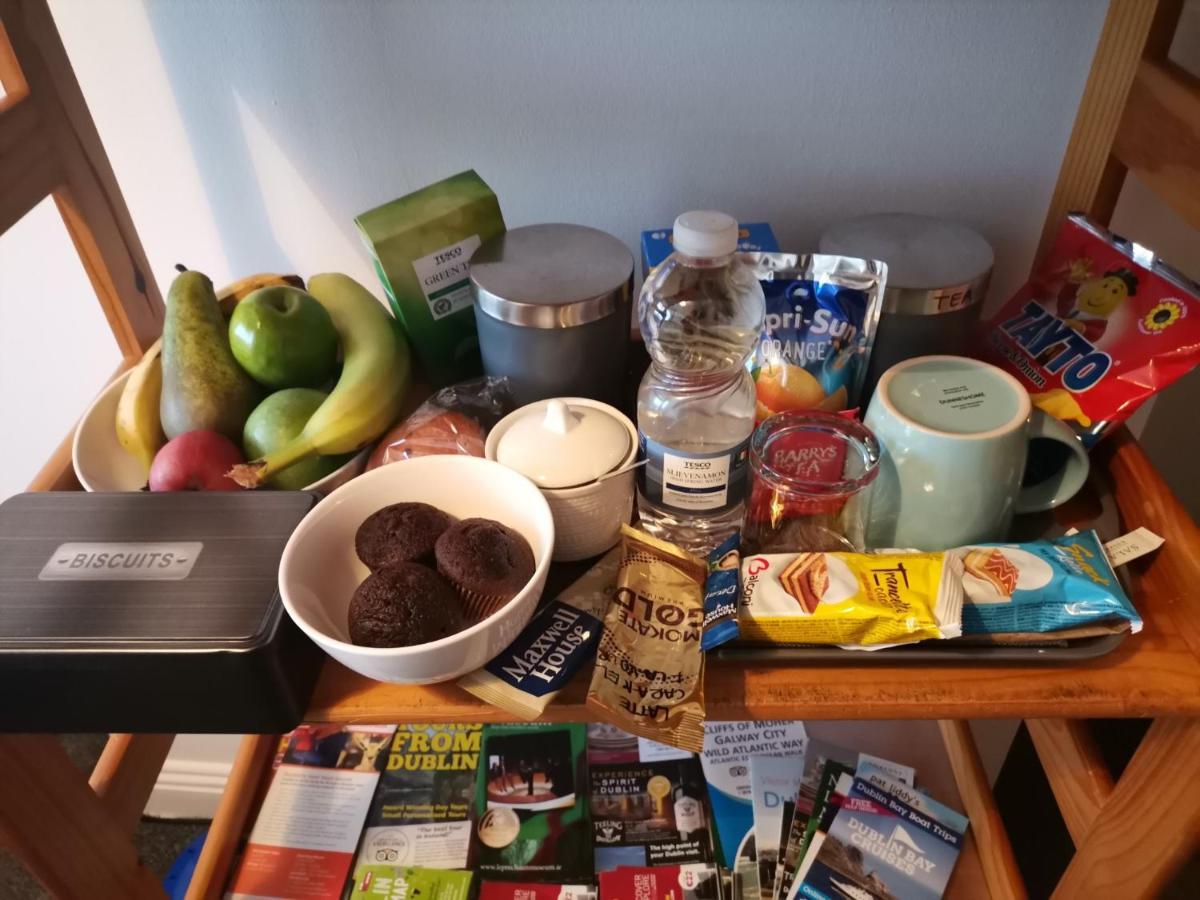 Accommodatie bij particulieren Bright And Cozy Room With Double Bed, Private Bathroom Not Ensuite, Breakfast To Go Dublin