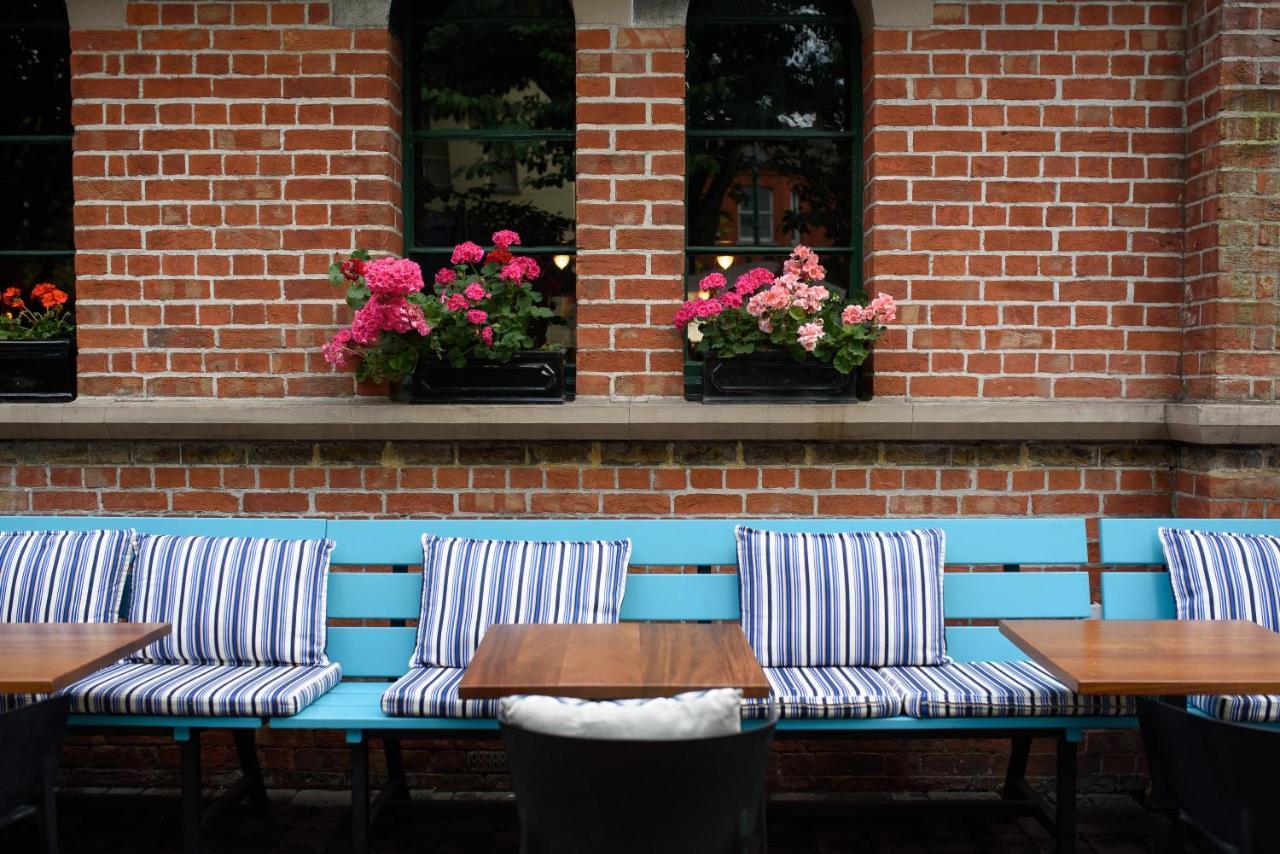 Schoolhouse Hotel 4*