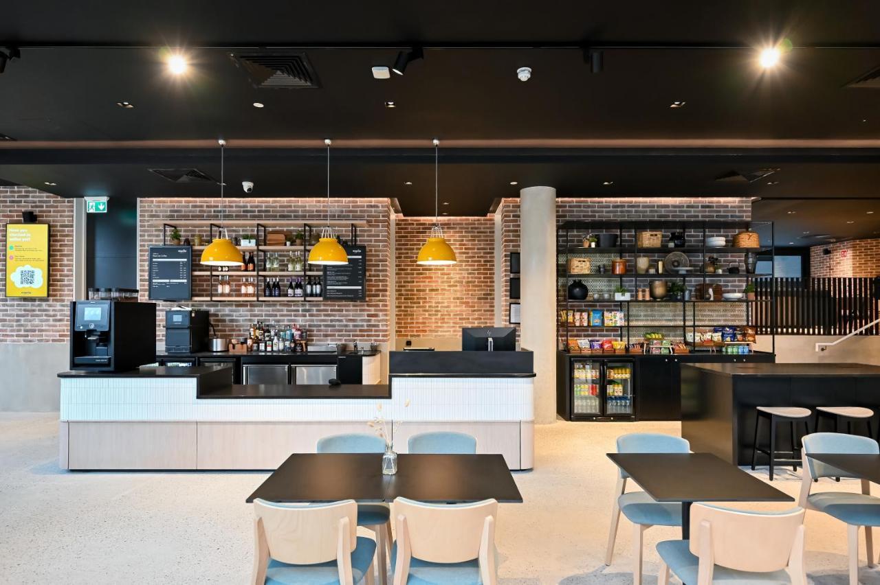 Staycity Street Aparthotel 4*