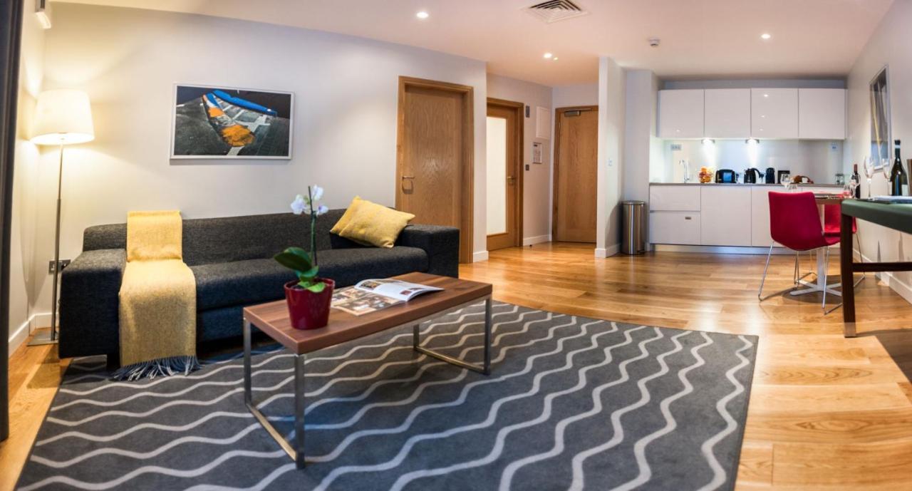 Premier Dublin, Leeson Street Apartment *