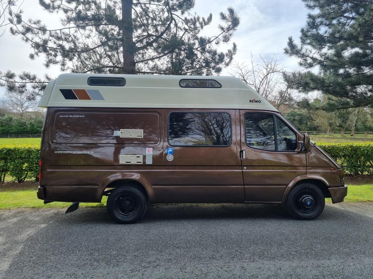 Retro Camper Hire Discover Ireland Dublin