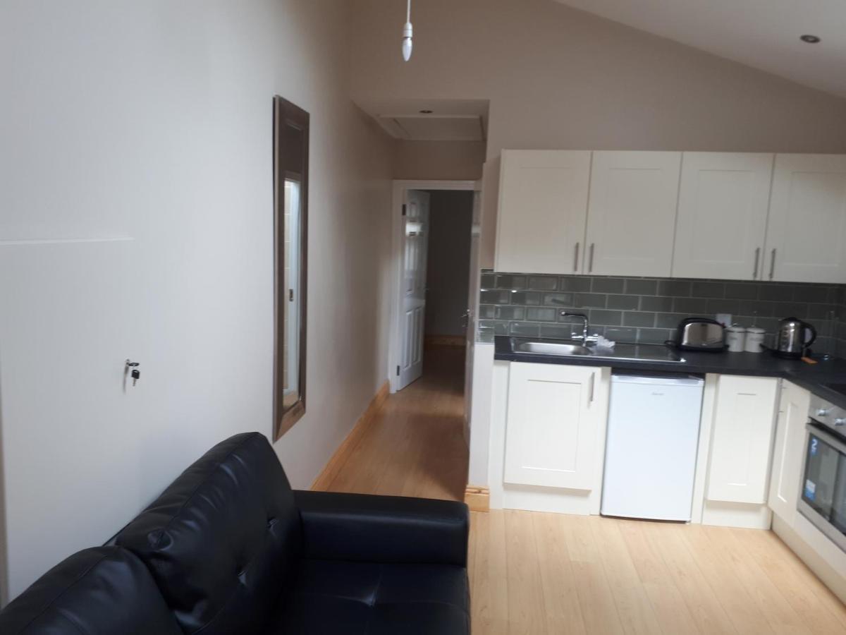 One Double Bedroom Flat