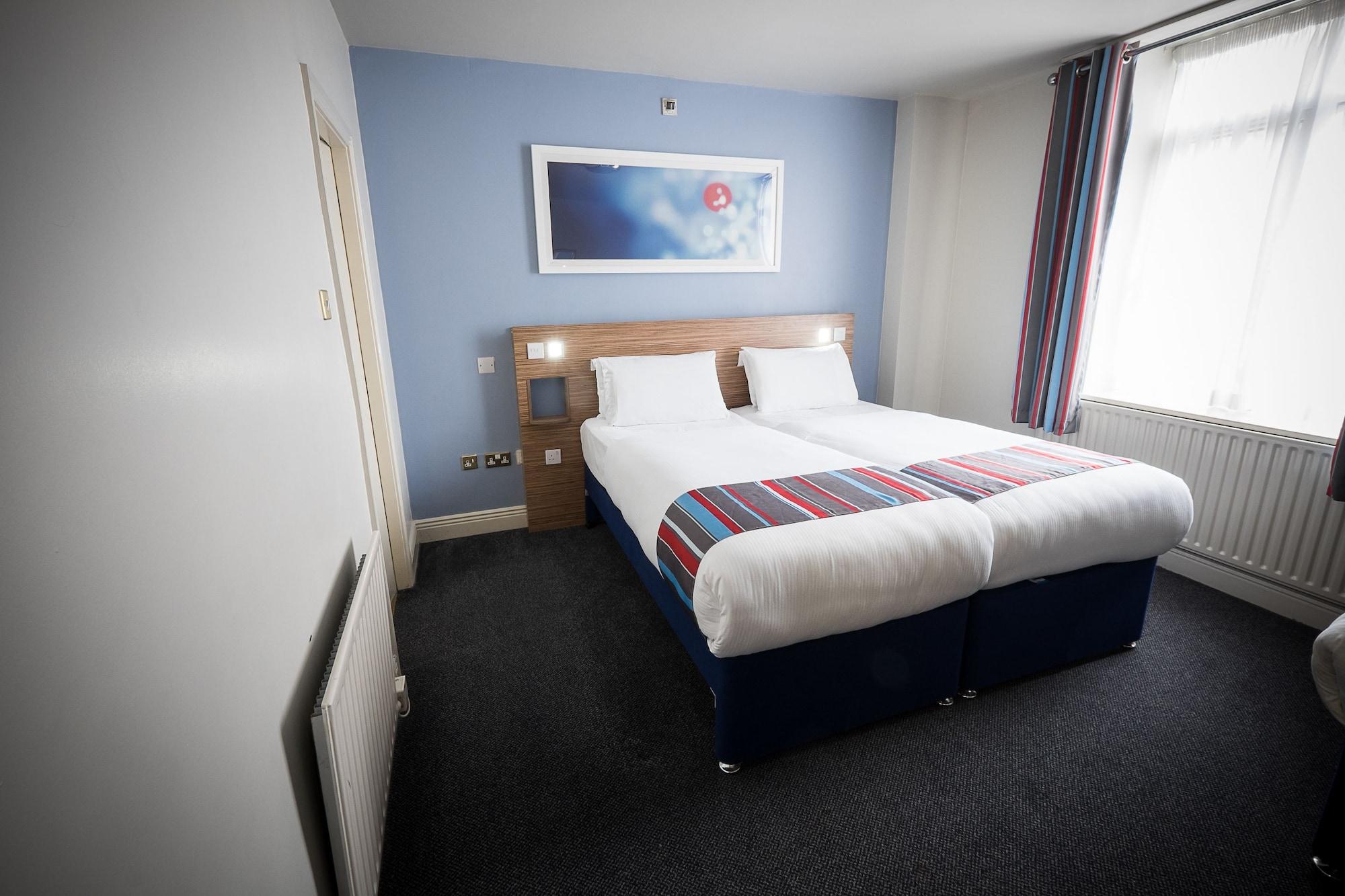 Travelodge Rathmines Hotel 3*