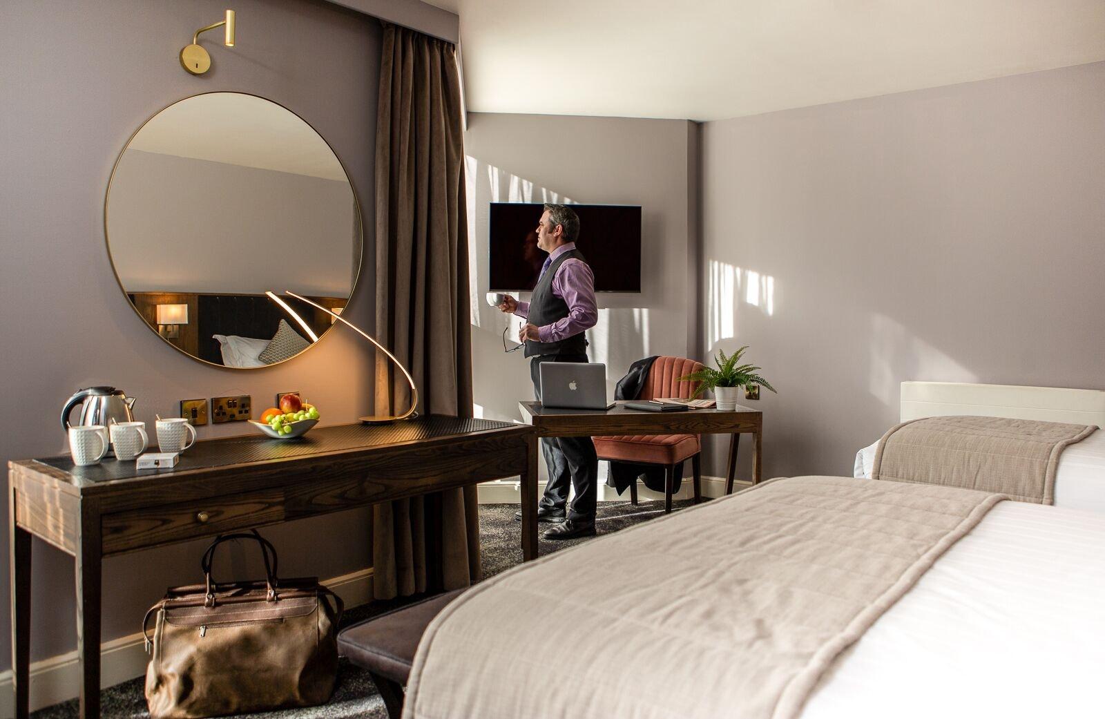 Hotel Skylon 4*