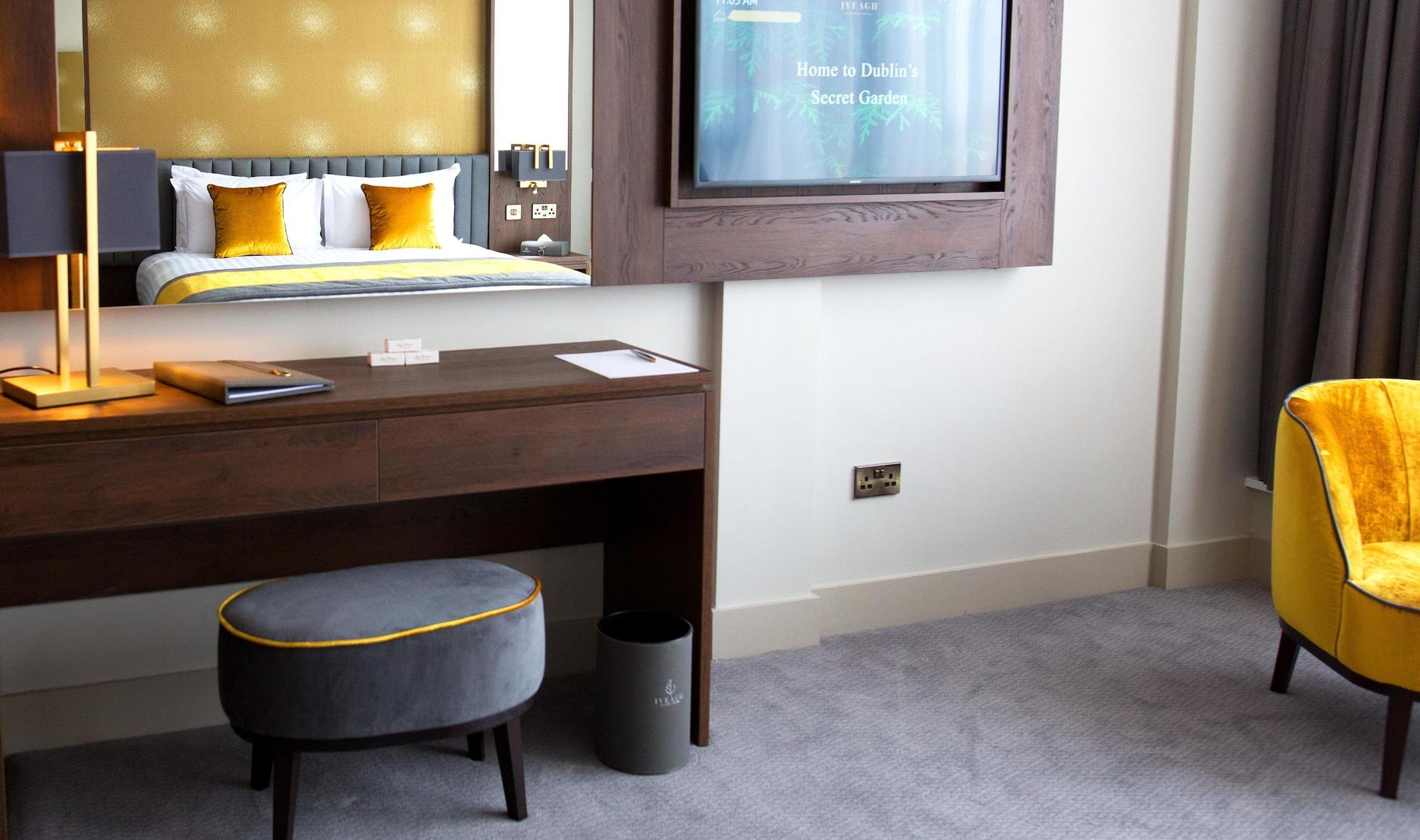 Hotel Iveagh Garden 4*