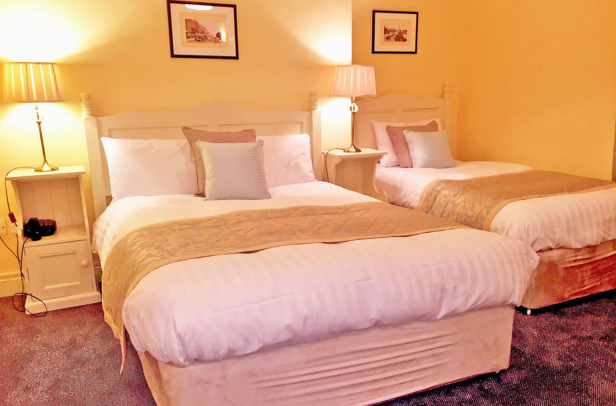 Baggot Court Townhouse Hotel