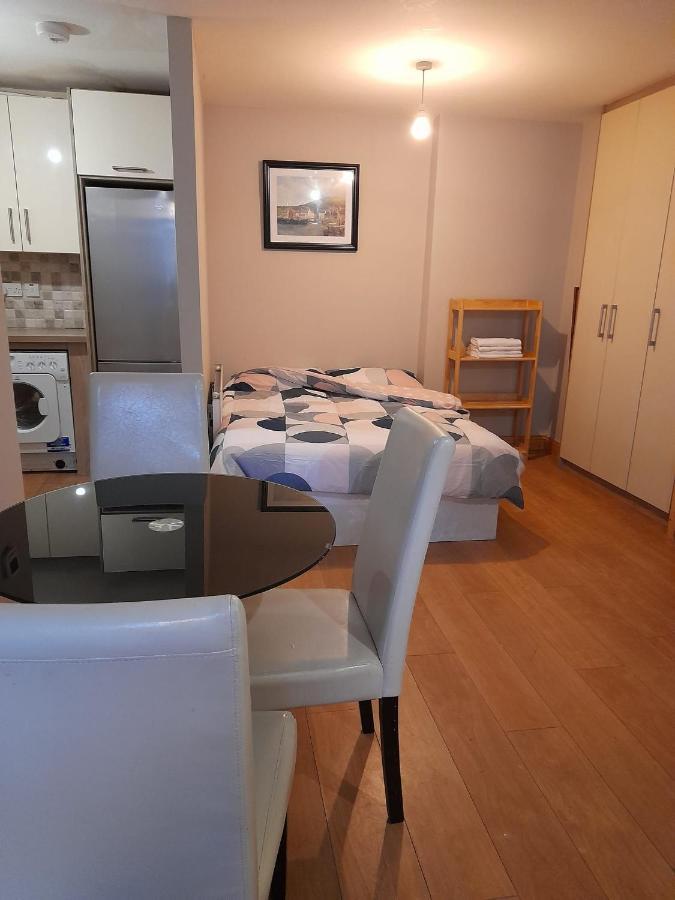 Orange Accomodation *